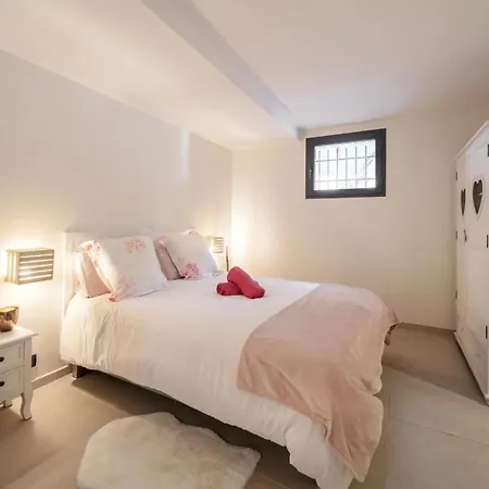 Villa Beautiful 4 Bedroom With Pool In Center *